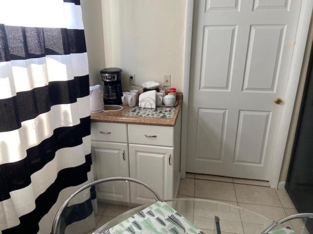 Private Room Near Miami Airport - Free Parking - 01 Exterior foto