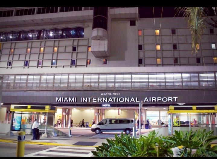 Private Room Near Miami Airport - Free Parking - 01 Exterior foto