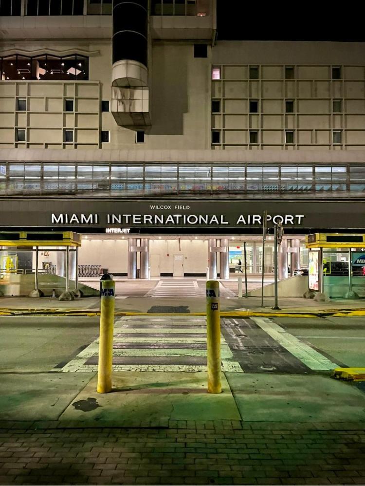 Private Room Near Miami Airport - Free Parking - 01 Exterior foto